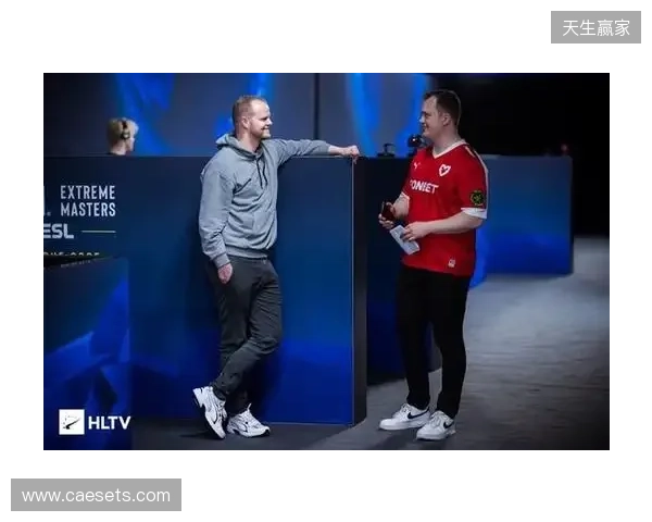 半场-玉昆暂3-0泰山 奥斯卡双响卡约闪击克雷桑中框+失误被断